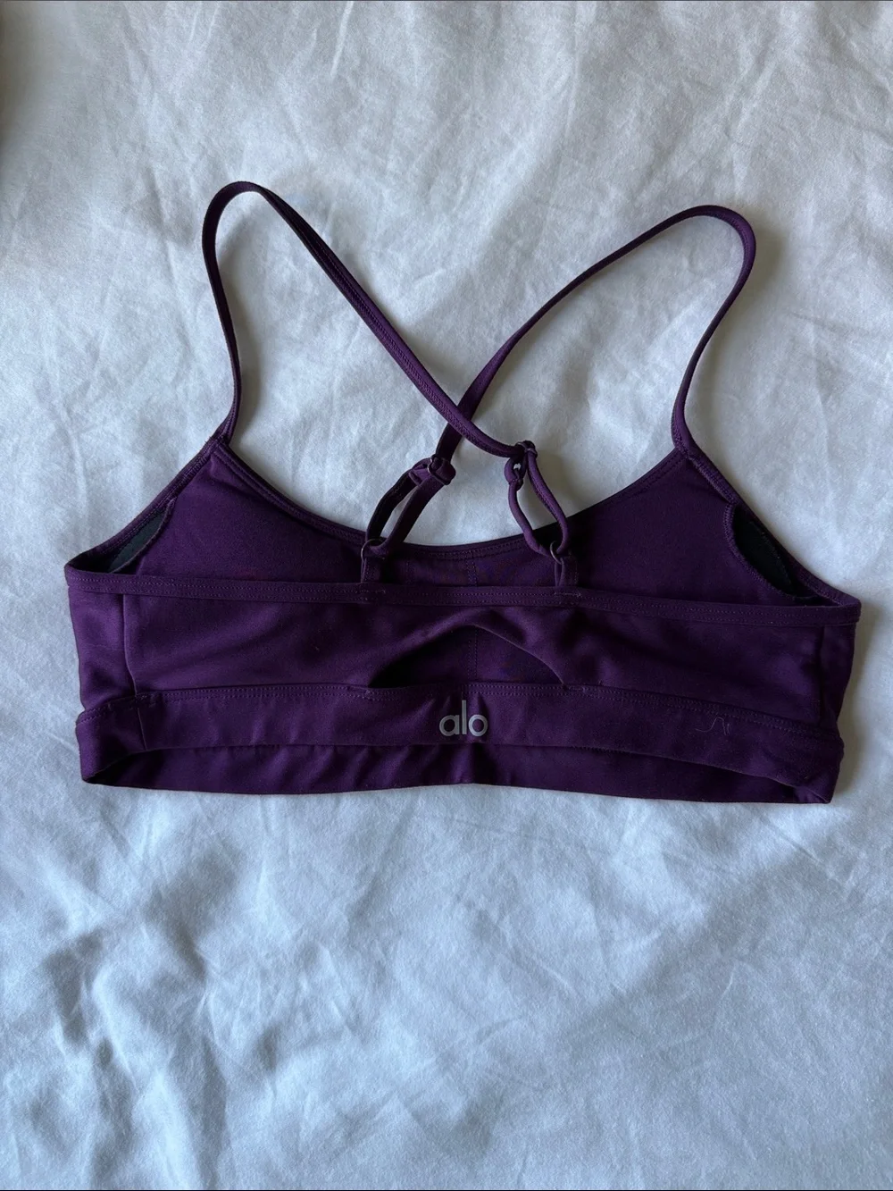 Alo Yoga Airlift Intrigue Bra in Dark Plum